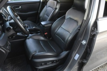 Kia Carens IV Minivan 1.7 VGT CRDi 141KM 2016 Kia Carens 1.7CRDI 7 osobowy nawi kamera skóra, zdjęcie 14