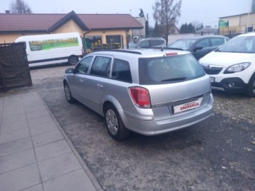 Opel Astra H Kombi 1.6 ECOTEC 115KM 2006 Opel Astra OPEL ASTRA H 1600 benzyna super stan 1.6 Benzyna 115KM, zdjęcie 2