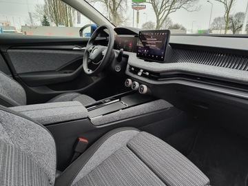 Skoda Superb IV Liftback 2.0 TSI 265KM 2024 Skoda Superb 4x4 Selection DSG, 265KM,Salon PL, FV, zdjęcie 9