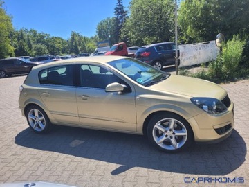 Opel Astra H Hatchback 5d 2.0 turbo ECOTEC 200KM 2004 Opel Astra 2.0Turbo Cosmo Bezwypadkowa 2.0 Benzyna 200KM, zdjęcie 1