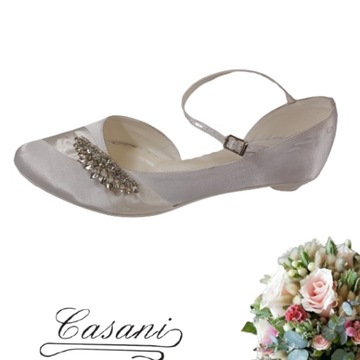 Casani белые большие свадебные туфли 43 низкие с декором