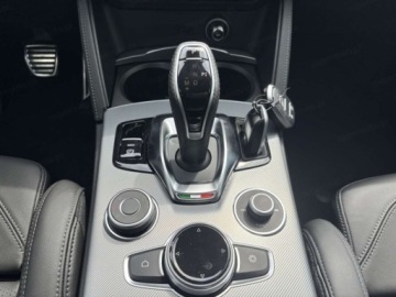 Alfa Romeo Stelvio SUV Facelifting 2023 2.0 GME Turbo 280KM 2025 ALFA ROMEO Stelvio Turbo Veloce Q4 Suv 2.0 (280KM) 2025, zdjęcie 11