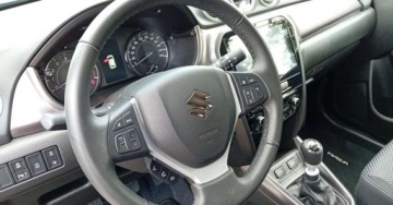 Suzuki 2024 Suzuki Vitara Premium Plus 1,4 mild Hybrid 129 km 2WD 6MT - 2024 - GWARANC, zdjęcie 10