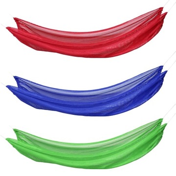 Складной гамак для сна на природе.