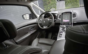 Renault Espace V Van 1.6 Energy TCe 200KM 2015 Renault Espace Renault Espace 1.6 TCE Initiale Paris EDC 1.6 Benzyna 200KM, zdjęcie 20