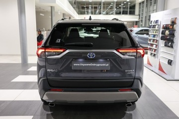 Toyota RAV4 V SUV 2.5 Hybrid Dynamic Force 222KM 2022 Toyota RAV4 2.5 Hybrid Comfort 4x4 V (2018-), zdjęcie 3