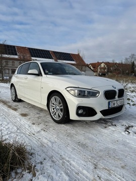 BMW Seria 1 F20-F21 2015 BMW Seria 1 118i benzyna automat bialy 2015 Wroclaw