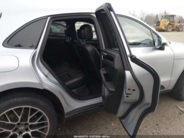 Porsche Macan SUV 2.0 252KM 2018 Porsche Macan 2018 2.0 Benzyna 252KM, zdjęcie 14