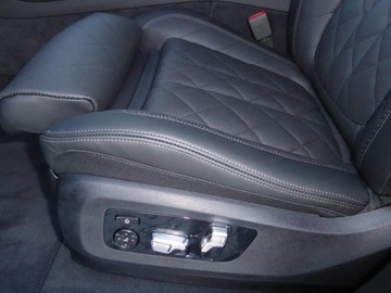 BMW X6 G06 SUV Facelifting 3.0 30d 298KM 2025 xDrive30d Sport Suv 3.0 (298KM) 2025, zdjęcie 9