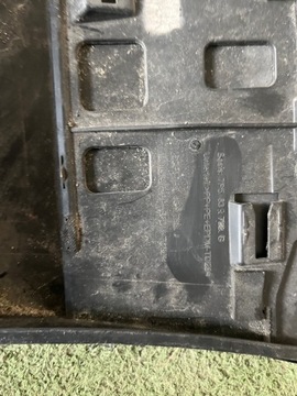 LIŠTA DVEŘE LEVÝ PRAVÉ ZADNÍ CAYENNE 7P5