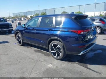 Mitsubishi Outlander III 2024 Mitsubishi Outlander 2024 MITSUBISHI OUTLANDER PHEV SE S-AWC 2.4 Hybryda, zdjęcie 3