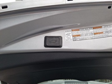 Toyota RAV4 IV MPV Facelifting 2.5 Hybrid 197KM 2017 Toyota RAV4 RAV4 Hybrid Selection 4x4 Temp aktywnyCzytanie znakowBi-LEDPL, zdjęcie 24