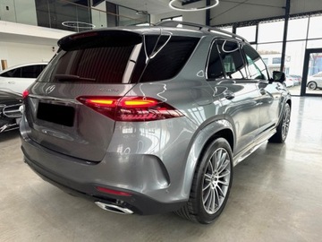 Mercedes GLE V167 SUV Facelifting 2.0 300d 269KM 2025 MERCEDES-BENZ GLE 300 d 4-Matic AMG Line 2.0 (269KM) 2025, zdjęcie 4