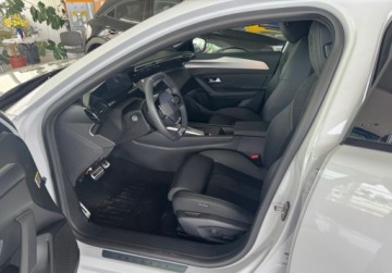 Peugeot 408 II 2025 Peugeot 408 Peugeot 408 GT Exclusive HYBRID 145 eDCS6 1.2 Benzyna 145KM, zdjęcie 8