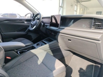 Volkswagen Tayron 2025 Volkswagen Tayron 1.5 Benzyna 150KM, zdjęcie 12