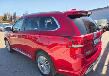Mitsubishi Outlander III 2021 Mitsubishi Outlander 2.4plug-in hybrid 4wd FULL LED 2xPDC Kamera Grz.Fotel, zdjęcie 2