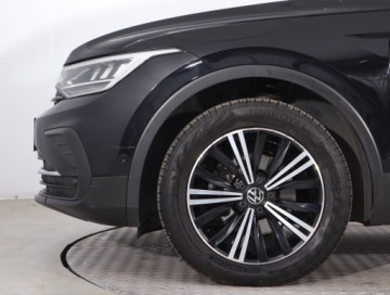 Volkswagen Tiguan II SUV 2.0 TDI 150KM 2020 VW Tiguan 2.0 TDI, Salon Polska, Serwis ASO, DSG, zdjęcie 13