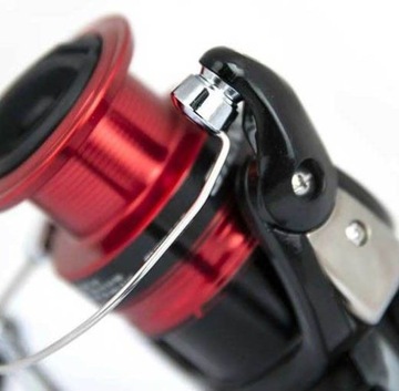 Катушка Shimano Sienna FG 2500.