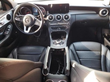 Mercedes Klasa C W205 2019 Mercedes-Benz Klasa C C 300 2.0 Benzyna 255KM, zdjęcie 6
