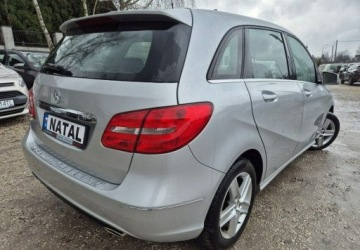 Mercedes Klasa B W246 Sports Tourer 180 BlueEFFICIENCY 122KM 2013 Mercedes-Benz Klasa B Bogata wersja 1.6 Benzyna 122KM, zdjęcie 1