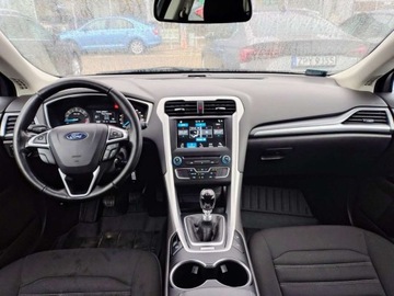 Ford Mondeo V Sedan 2.0 TDCi 150KM 2017 Ford Mondeo 2.0 TDCi 150KM Trend MK5 Podgrzewana szyba Salon PL 2.0, zdjęcie 21