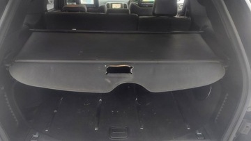 GRAND CHEROKEE WK2 11-20R ЧЕРНАЯ ШТОРКА БАГАЖНИКА