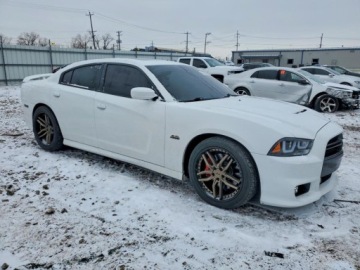 Dodge Charger V 2013 Dodge Charger SRT-8 2013 6.4 Benzyna 470KM, zdjęcie 4