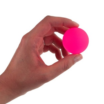 РЕЗИНОВЫЙ МЯЧ 4 СМ ОТКАЧИВАЕТСЯ СИЛЬНАЯ РЕЗИНА летает по комнате