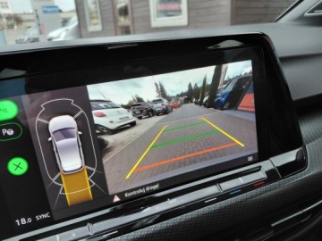 Volkswagen Golf VIII Variant 1.5 eTSI 150KM 2021 Volkswagen Golf Automat R Line Klimatronik LED Harman Kardon 1.5 Benzyna, zdjęcie 8