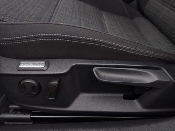 Volkswagen Passat 2021 Volkswagen Passat Variant Faktura VAT Hak Navi Grzane fotele 2.0 Diesel, zdjęcie 10