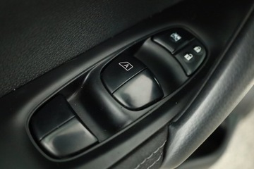 Nissan Qashqai II Crossover 1.2 DIG-T 115KM 2016 Nissan Qashqai 1.2 DIG-T, Salon Polska, Navi, zdjęcie 18