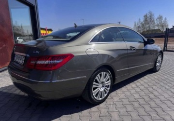Mercedes Klasa E W212 Coupe 250 CDI BlueEFFICIENCY 204KM 2010 Mercedes-Benz Klasa E bezwypadekserwisautomat 2.1 Diesel 204KM, zdjęcie 12