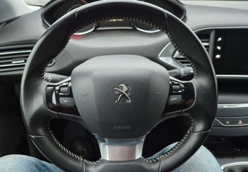 Peugeot 308 II SW Facelifting 1.2 PureTech 130KM 2019 Peugeot 308 Peugeot 308 II rok 2019 ZAREJESTROWANY, zdjęcie 16