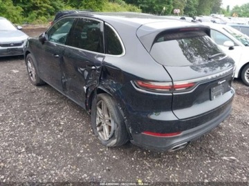 Porsche Cayenne III 2019 Porsche Cayenne 2019 PORSCHE CAYENNE 3.0 Benzyna 335KM, zdjęcie 6