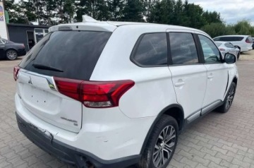 Mitsubishi Outlander III 2017 Mitsubishi Outlander 2017 Mitsubishi Outlander - W POLSCE, po oplatach i a, zdjęcie 6