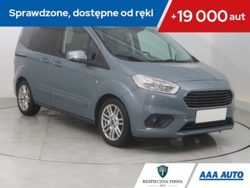 Ford Tourneo Courier I Mikrovan Facelifting 1.5 Duratorq TDCi 100KM 2019 Ford Tourneo Courier 1.5 TDCI, Salon Polska