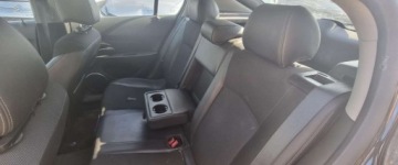 Chevrolet Cruze Hatchback 5d 1.7D  130KM 2013 Chevrolet Cruze 2013r, 1.7 CRDI. Lekko uszkodzony tyl. Jezdzi. 1.7 Diesel, zdjęcie 7