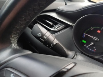 Toyota C-HR I Crossover 1.8 Hybrid 122KM 2018 Toyota C-HR 1.8 Hybrid Premium 1.8 Hybrid Premium, zdjęcie 18