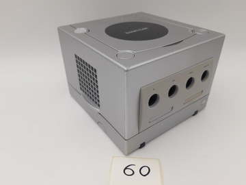 КОНСОЛЬ NINTENDO GAMECUBE DOL-001 PAL SILVER + ОРИГИНАЛЬНЫЕ АКСЕССУАРЫ