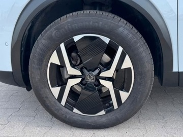 Peugeot 2008 II SUV Facelifting 1.2 PureTech 130KM 2025 Od ręki - Allure 1.2 PureTech 130KM / Pakiet Vision i Drive Assist Plus, zdjęcie 12