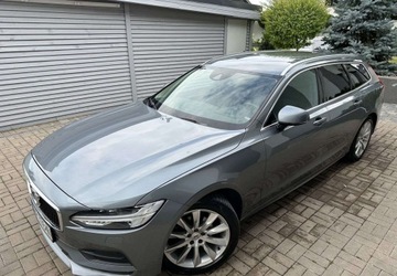 Volvo V90 II Kombi 2.0 D4 190KM 2019 Volvo V90 Volvo V90 D4 Geartronic Momentum, zdjęcie 11