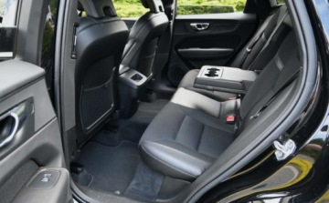 Volvo XC60 II Crossover D4 190KM 2019 Volvo XC 60 2,0 D D4 190 KM Geatronic FULL LED Klimatronic 2.0 Diesel 190KM, zdjęcie 26