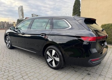 Volkswagen Passat B8 Variant Facelifting 2.0 TDI SCR 150KM 2024 Volkswagen Passat Variant 2.0 TDI EVO Business DSG, zdjęcie 2