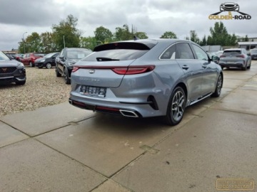 Kia Proceed Shooting Brake 1.5 T-GDI 160KM 2021 Kia ProCeed 1,5 T-GDI 160KM GT-LINE panorama navi kamera alu automat oplac, zdjęcie 5