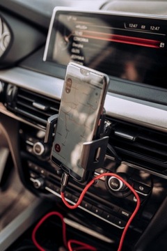UCHWYT NA TELEFON DO SAMOCHODU KRATKĘ Z UCHWYT NA KABEL STABILNY SOLIDNY