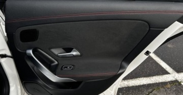 Mercedes CLA C118/X118 Coupe Facelifting 1.3 200 163KM 2024 Mercedes-Benz CLA Salon PL AMG 7G-DCT Panorama Kamera Multibeam LED BlindS, zdjęcie 26