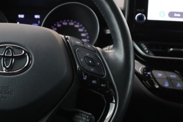 Toyota C-HR I Crossover Facelifting 1.8 Hybrid 122KM 2022 Toyota C-HR 1.8 Hybrid, Salon Polska, zdjęcie 18