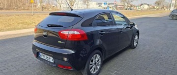 Kia Rio III Hatchback 3d 1.2 DOHC CVVT 85KM 2014 Kia Rio Kia Rio 1.2 Attract 1.2 Benzyna 85KM, zdjęcie 5