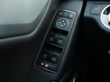 Mercedes Klasa C W204 Kombi T204 Facelifting 180 CDI BlueEFFICIENCY 120KM 2014 Mercedes C C 180 CDI, Klima, Klimatronic, zdjęcie 14