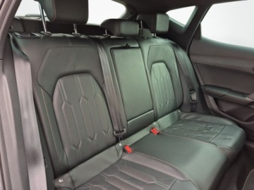 Cupra Formentor Crossover 2.0 TSI 245KM 2022 Cupra Formentor Kamery 360VZ245kmSkoryMartwe poleEl.fotele 2.0 Benzyna, zdjęcie 16